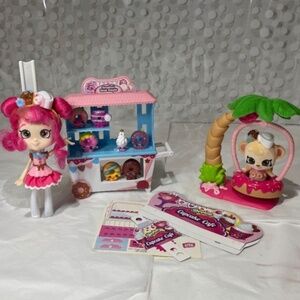👀2 for $20- Shopkins 🍩Donatina’s Delights cart & Duncan’s swing